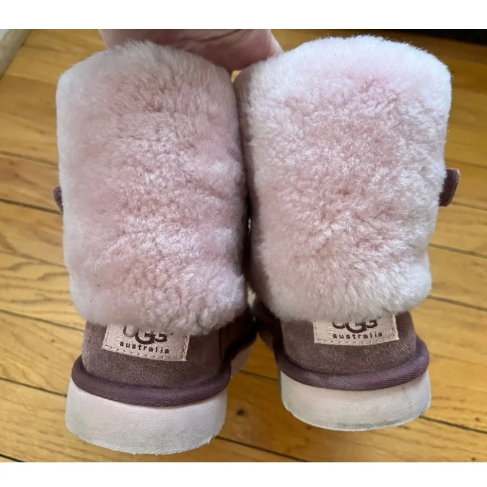 UGGS EUC purple/pink size 2 RARE! - Picture 2 of 8